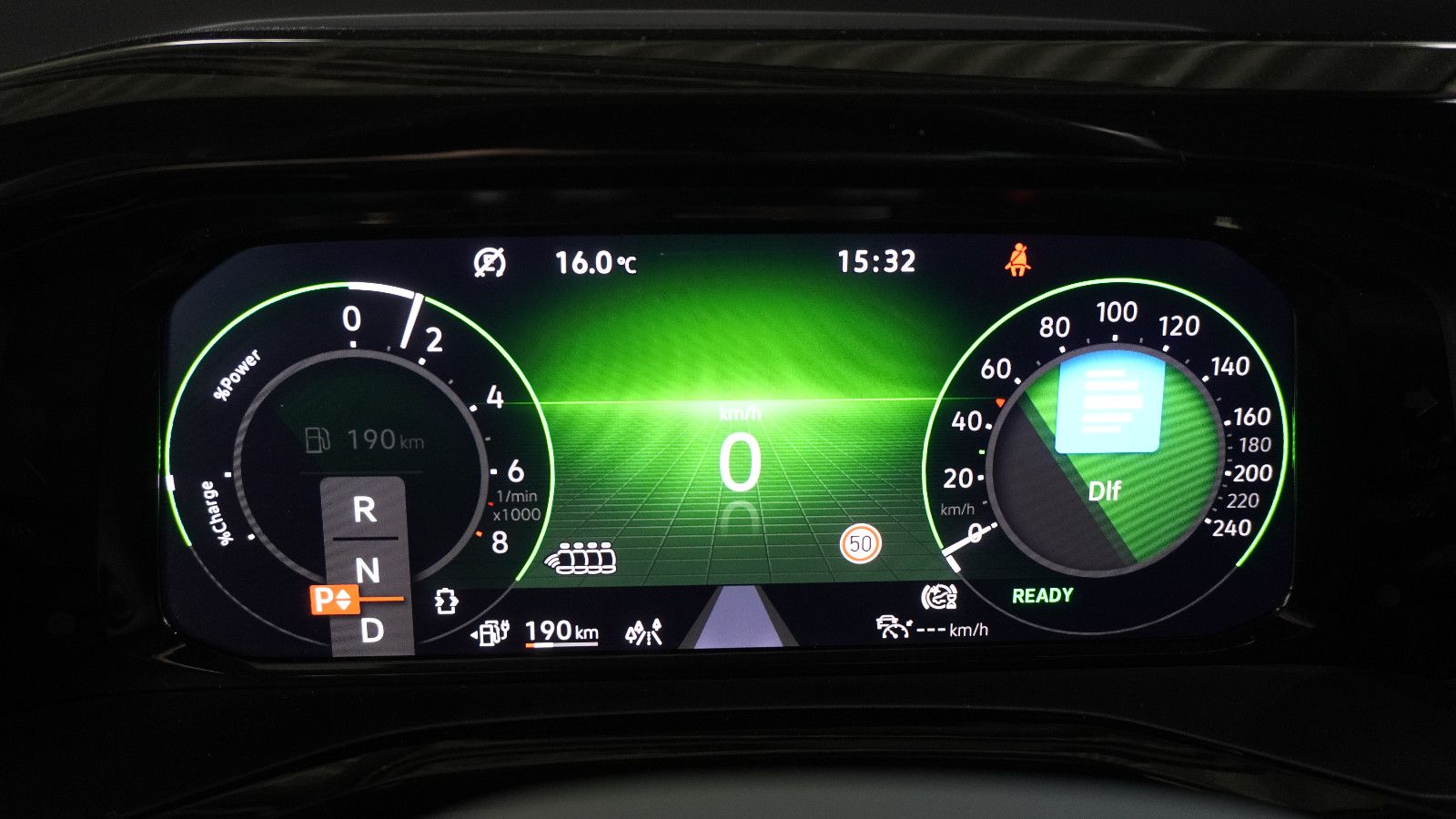 Volkswagen T7 Multivan Style*PANO*AHK*STHZ*H&K*HUD*360*FULL