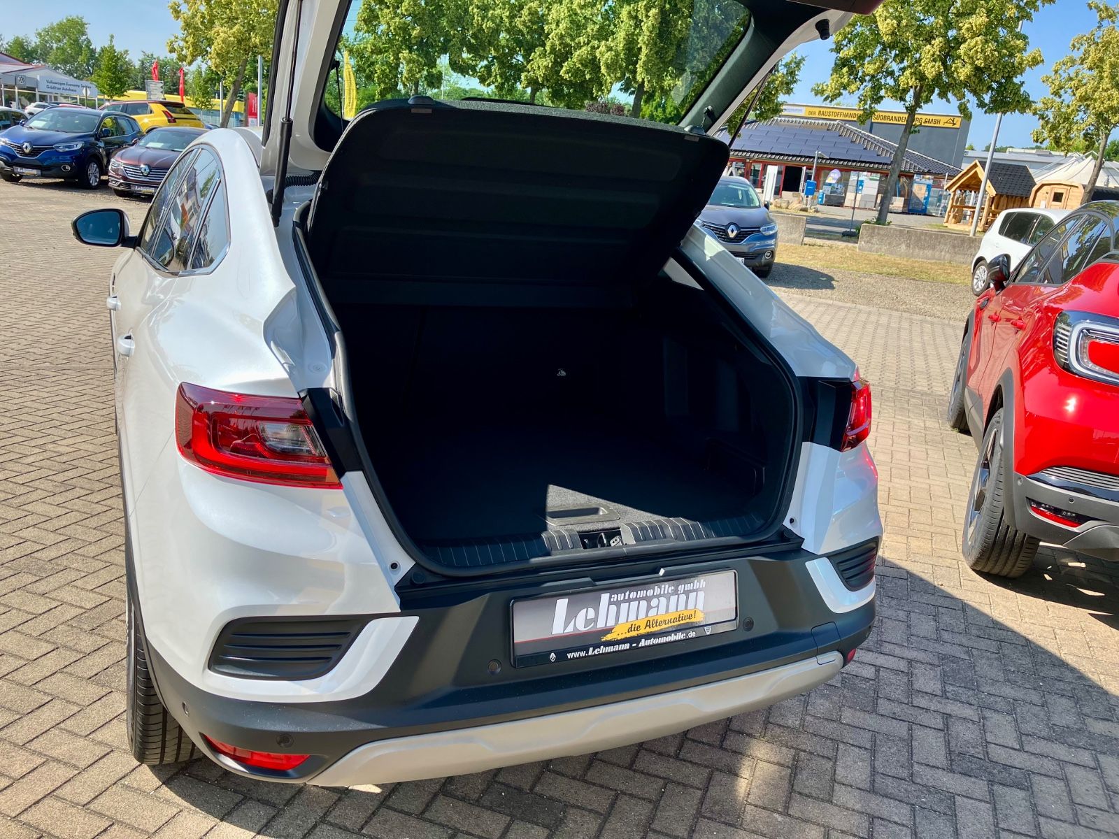 Renault Arkana Techno Hybrid - Samsaru's Car Outlet