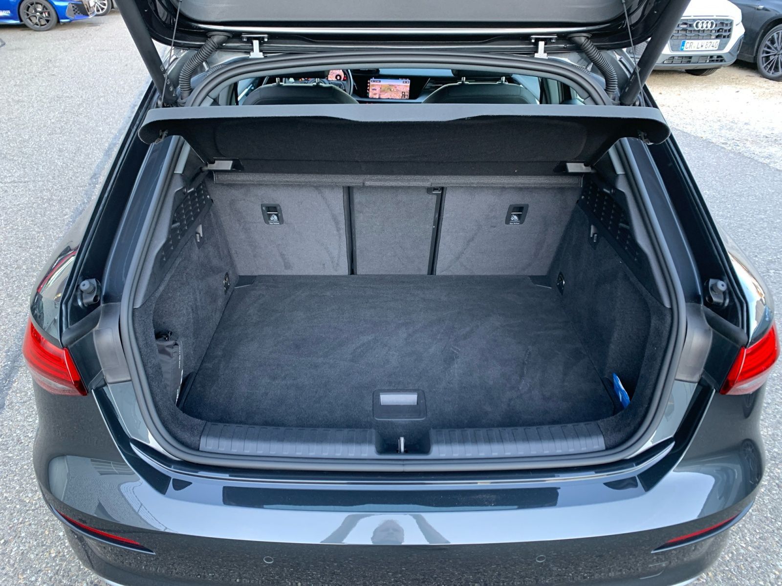 Audi A3 Sportback 30 TFSI S-Tronic Advanced, ACC, Car