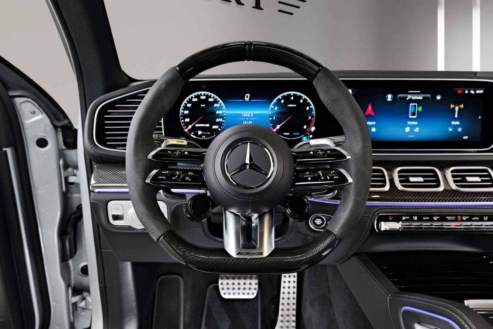Mercedes-Benz GLE 63 S AMG 4M/ NIGHT / PANO / BURM