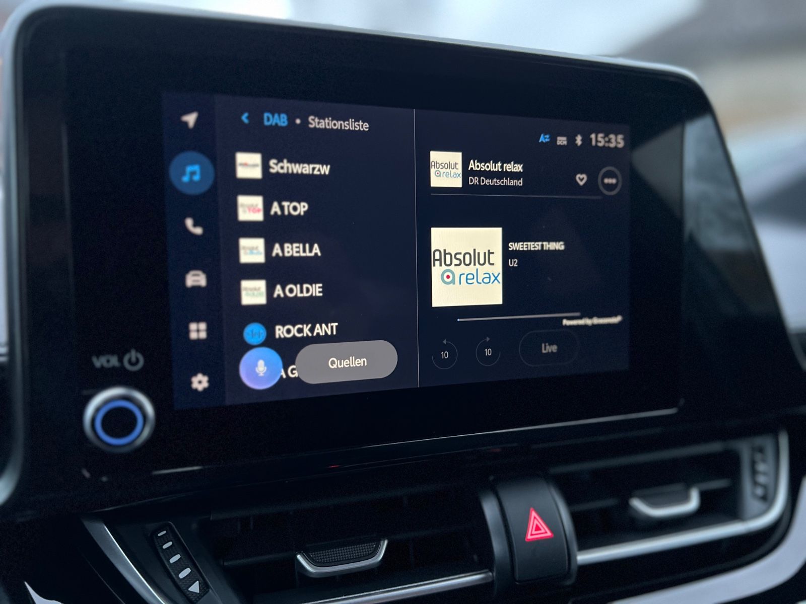 Toyota C-HR 2.0 Hybrid - Samsaru's Car Outlet