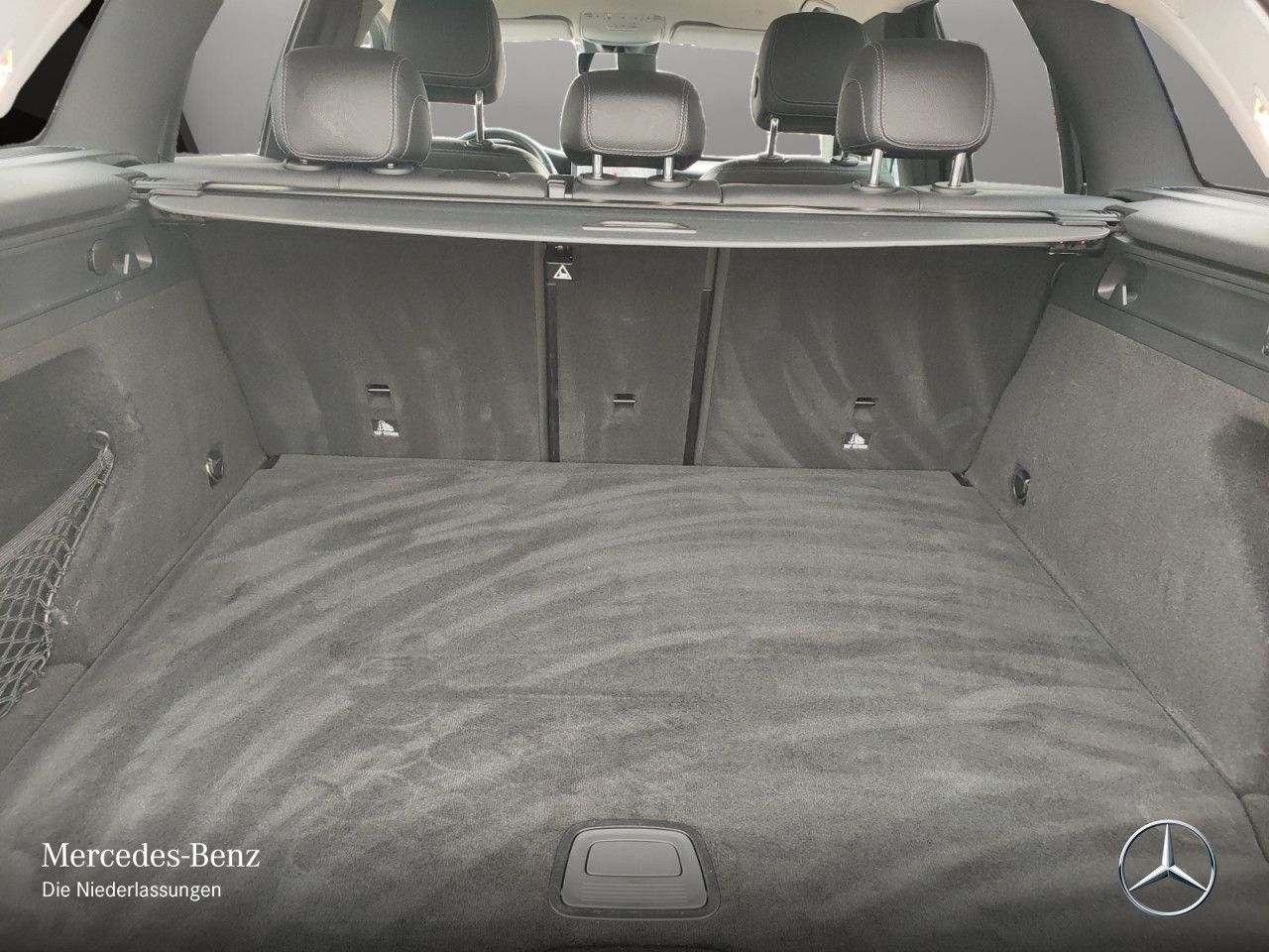 Mercedes-Benz GLC 300 d 4M Exclusive - Samsaru's Car Outlet