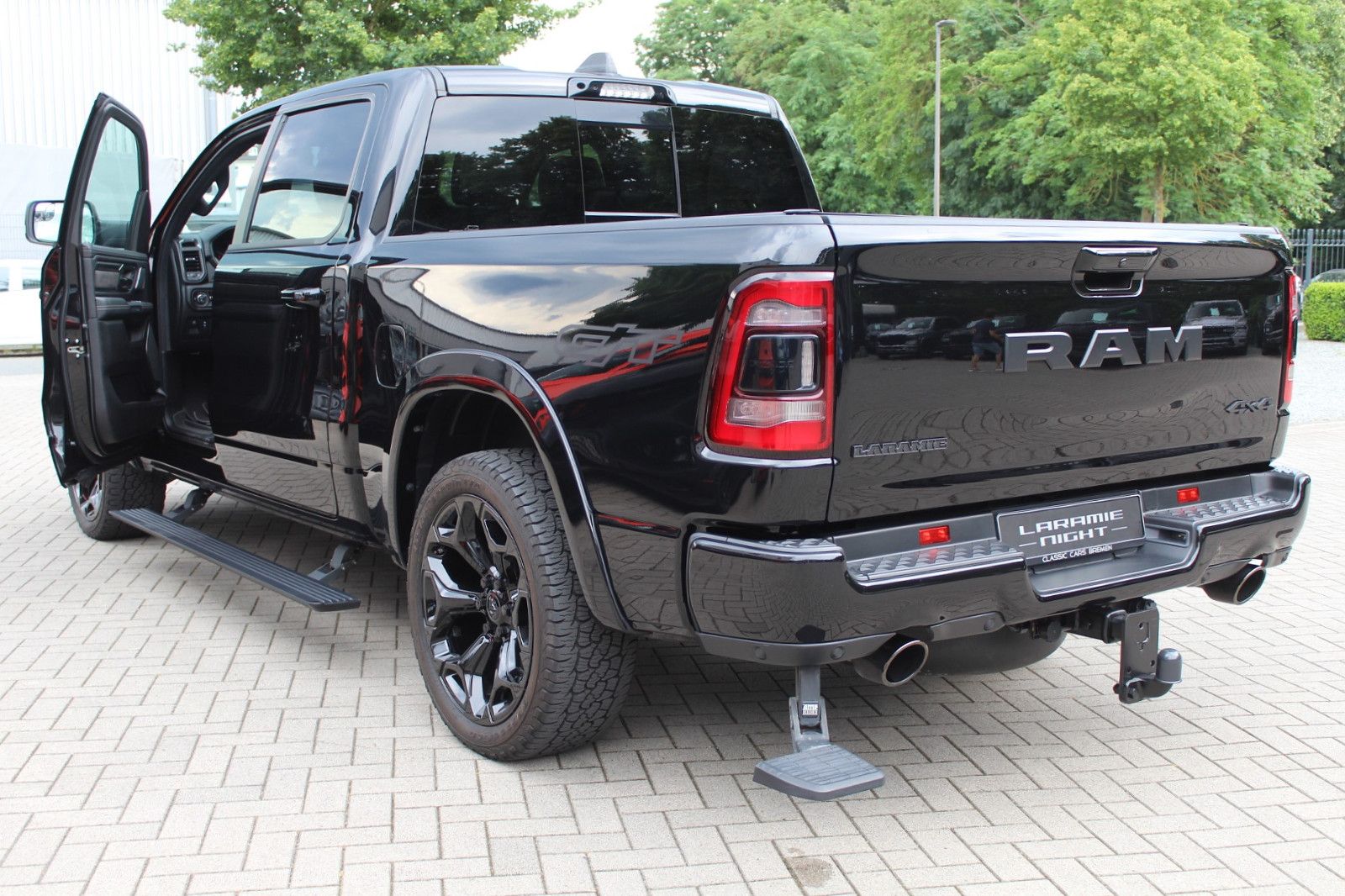 Dodge RAM 5,7L Laramie GT, HUD, LPG, 360°
