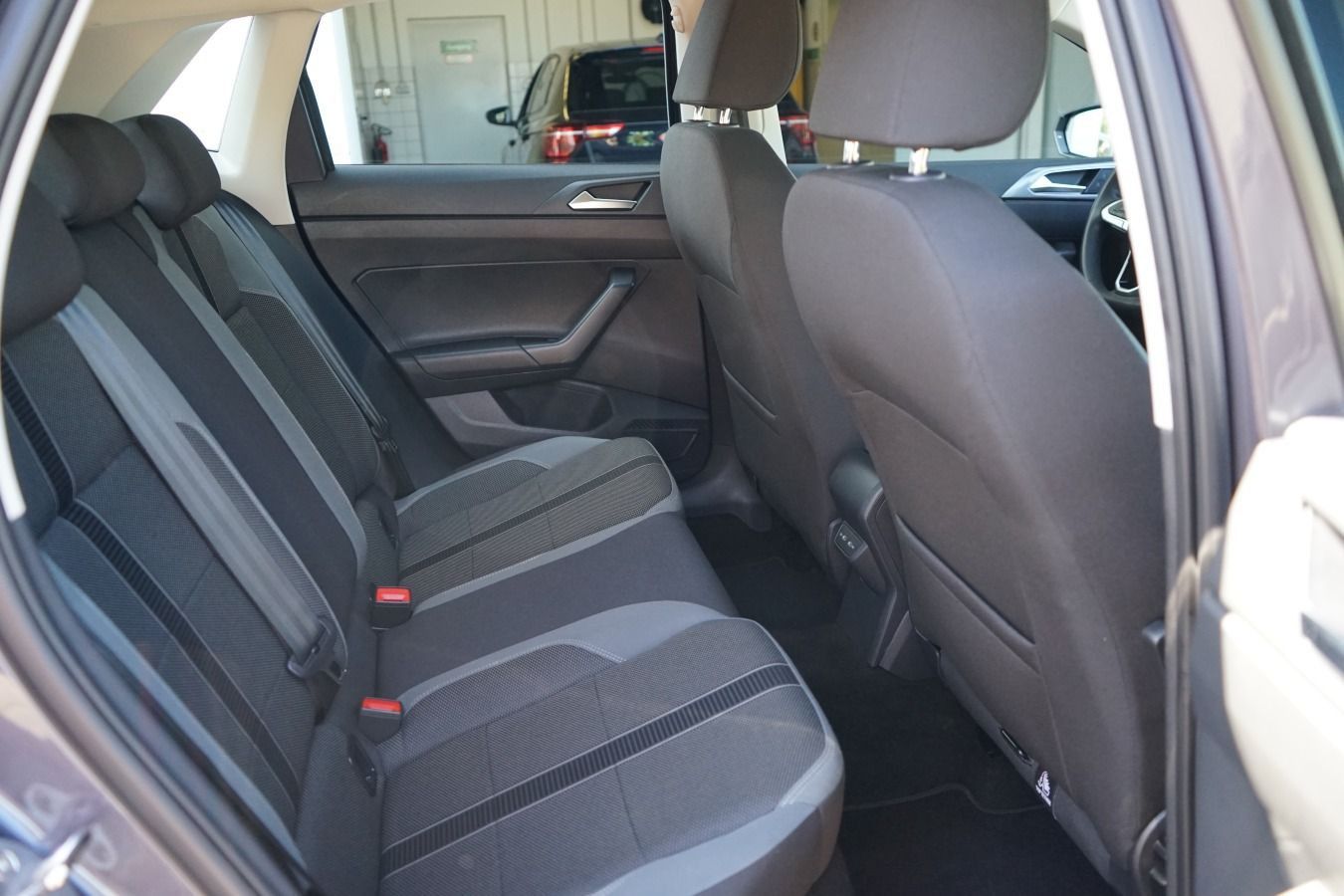 Volkswagen Polo 1.0 TSI Style - Samsaru's Car Outlet