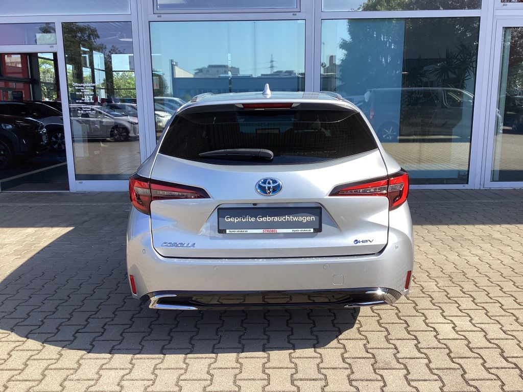 Toyota Corolla 1.8 Hybrid Touring Sports Team Deutschla
