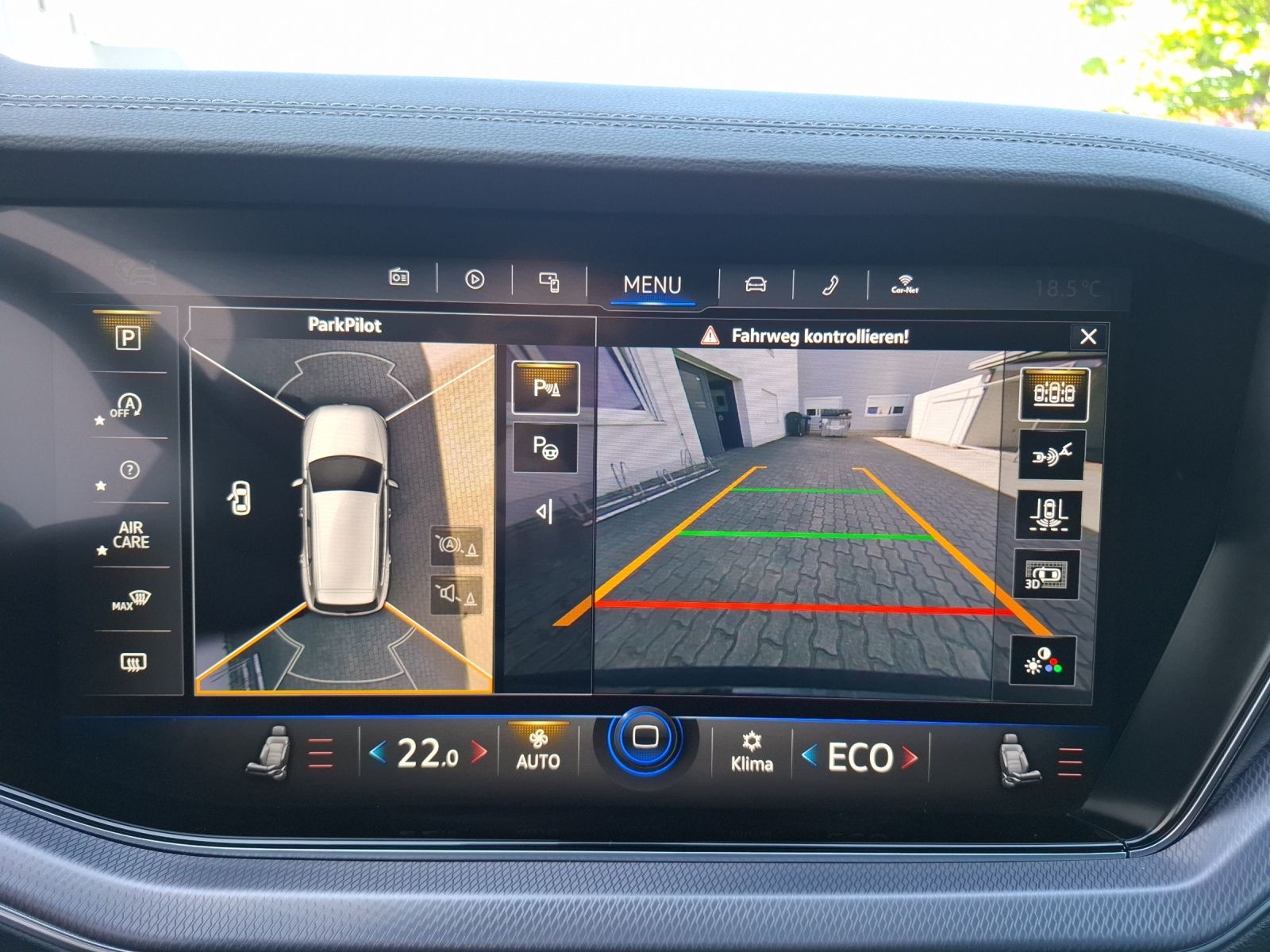 Volkswagen Touareg TDI R-Line 4M - Samsaru's Car Outlet