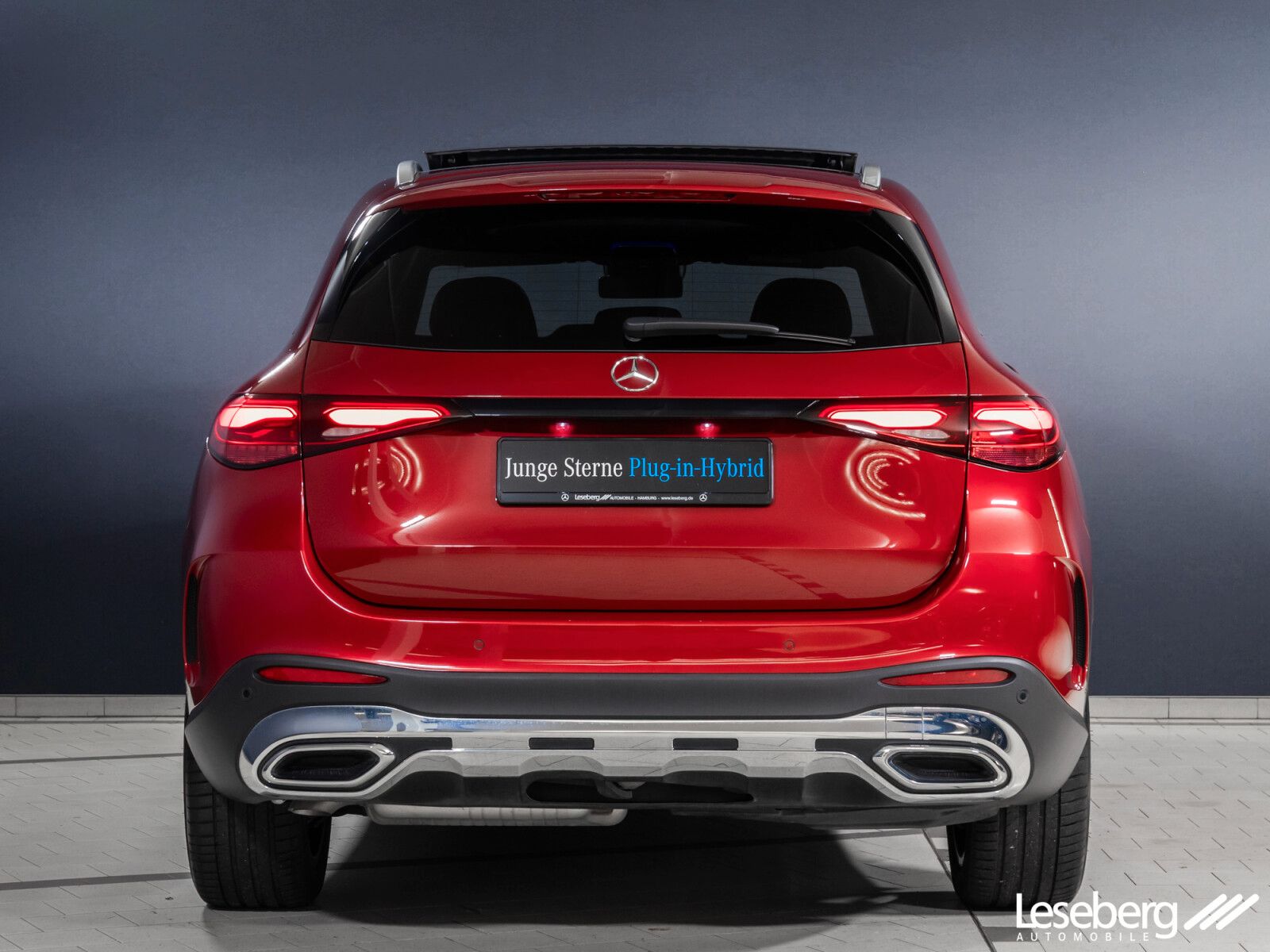 Mercedes-Benz GLC 300 d 4M AMG LED//Pano/AHK/Distro/Kamera/DAB