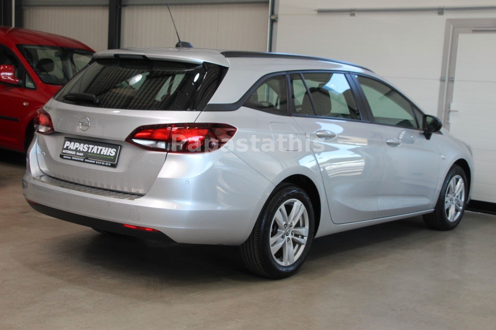 Opel Astra K Sports Tourer Business - Samsaru's Car Outlet
