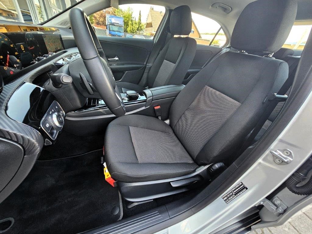 Mercedes-Benz A 180 d - Samsaru's Car Outlet