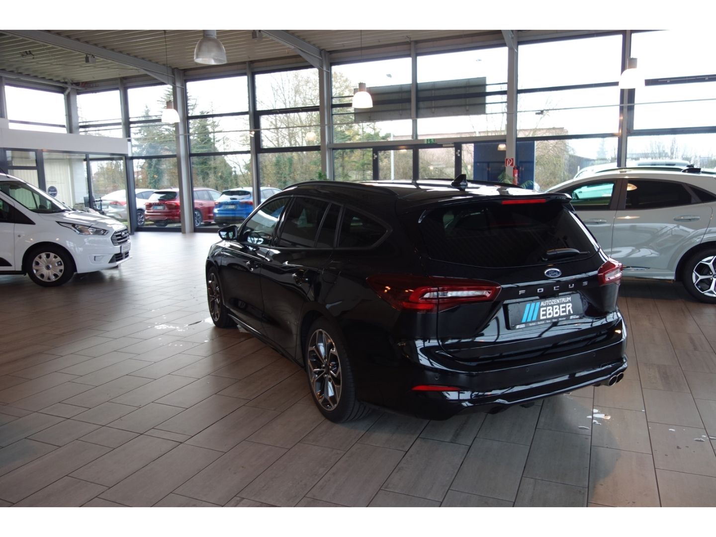 Ford Focus Turnier ST-Line X MHEV AHK PANO ACC SHZ BO
