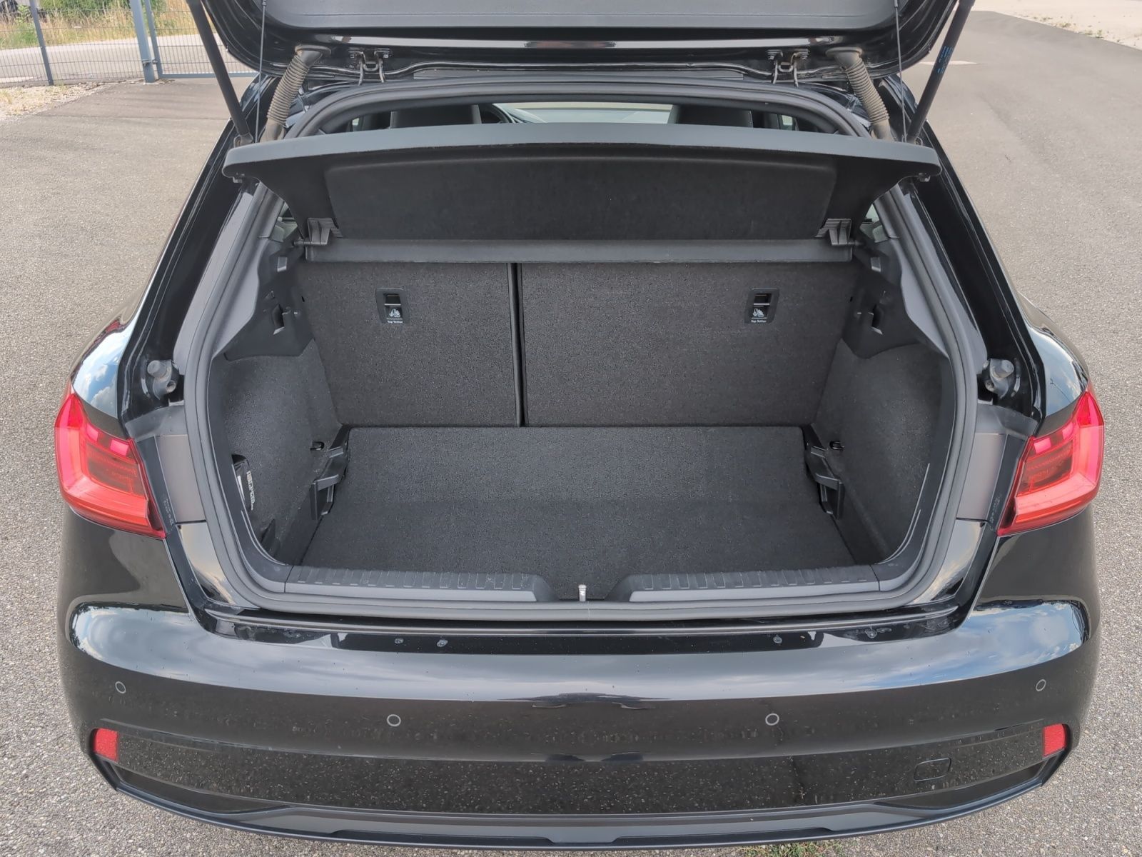 Audi A1 Sportback 30 TFSI S-Line - Samsaru's Car Outlet