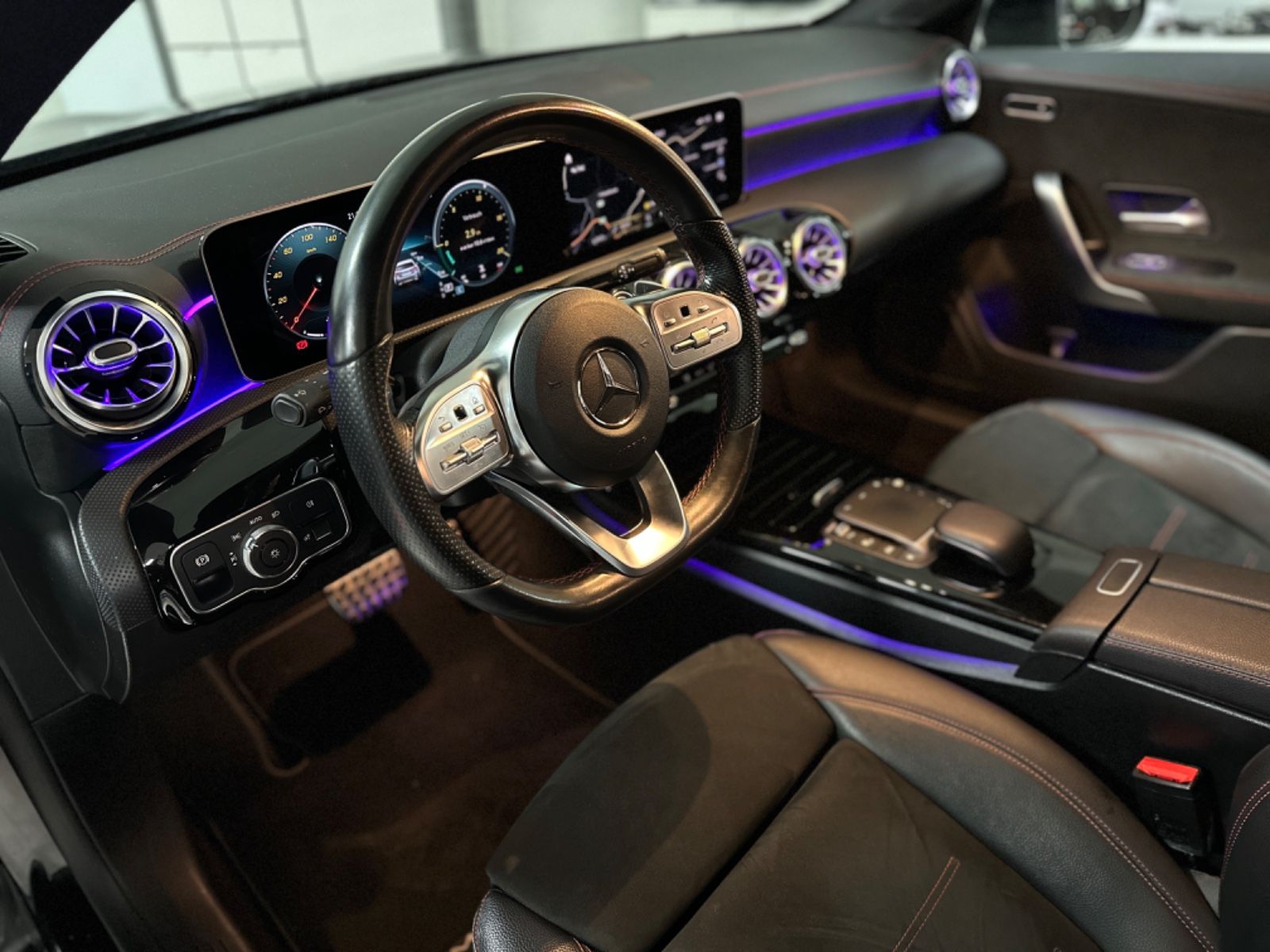 Mercedes-Benz CLA 180 9G-TRONIC AMG LINE - Samsaru's Car Outlet