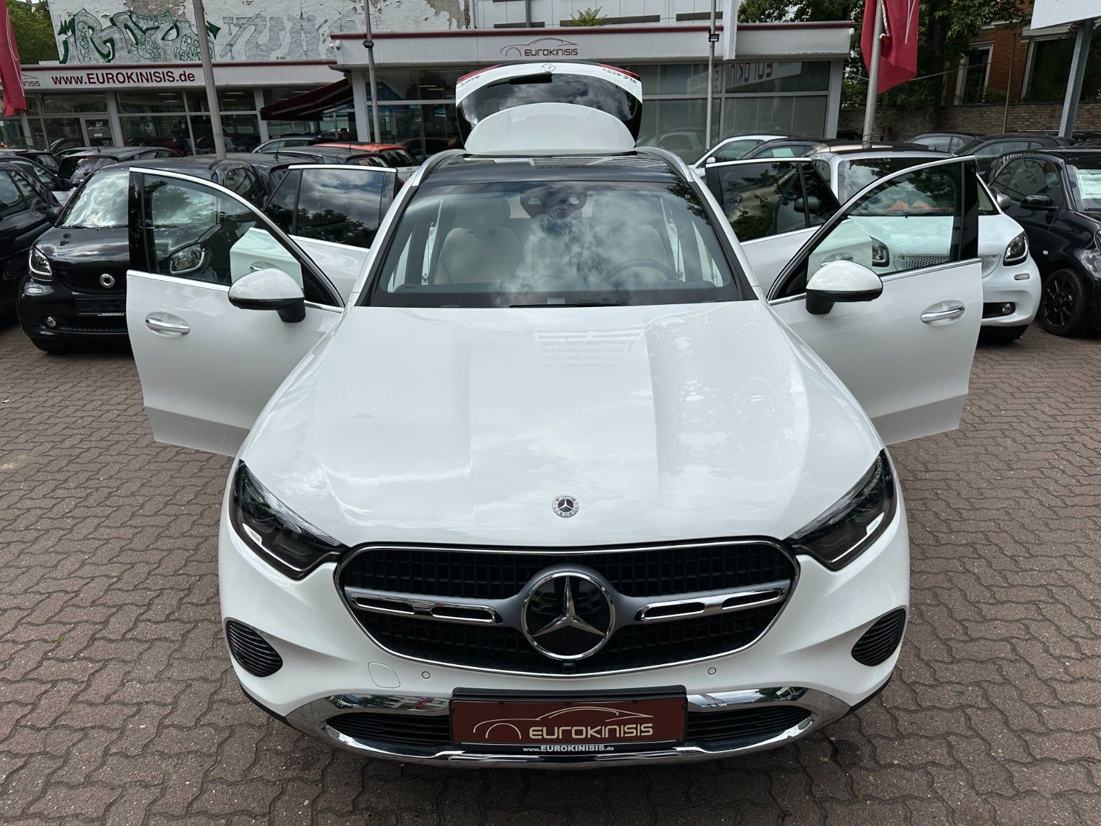 Mercedes-Benz GLC 400e 4M - Samsaru's Car Outlet