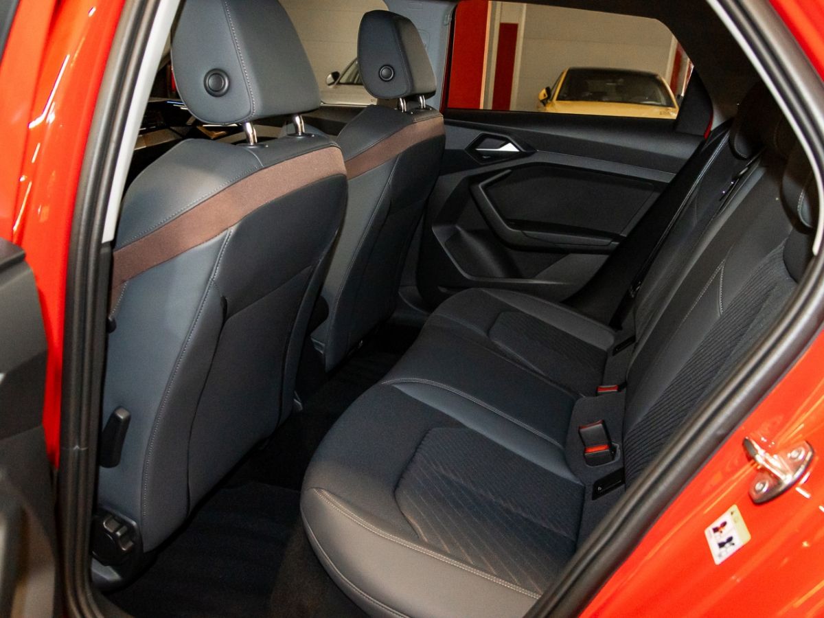 Audi A1 Sportback 25 TFSI S tronic - Samsaru's Car Outlet