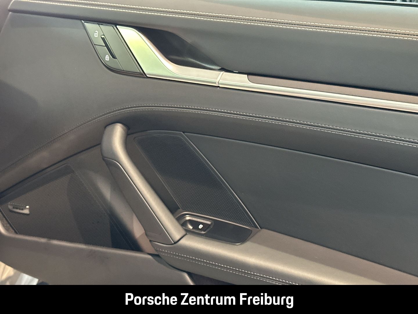 Porsche 992 911 Carrera S InnoDrive LED-Matrix BOSE