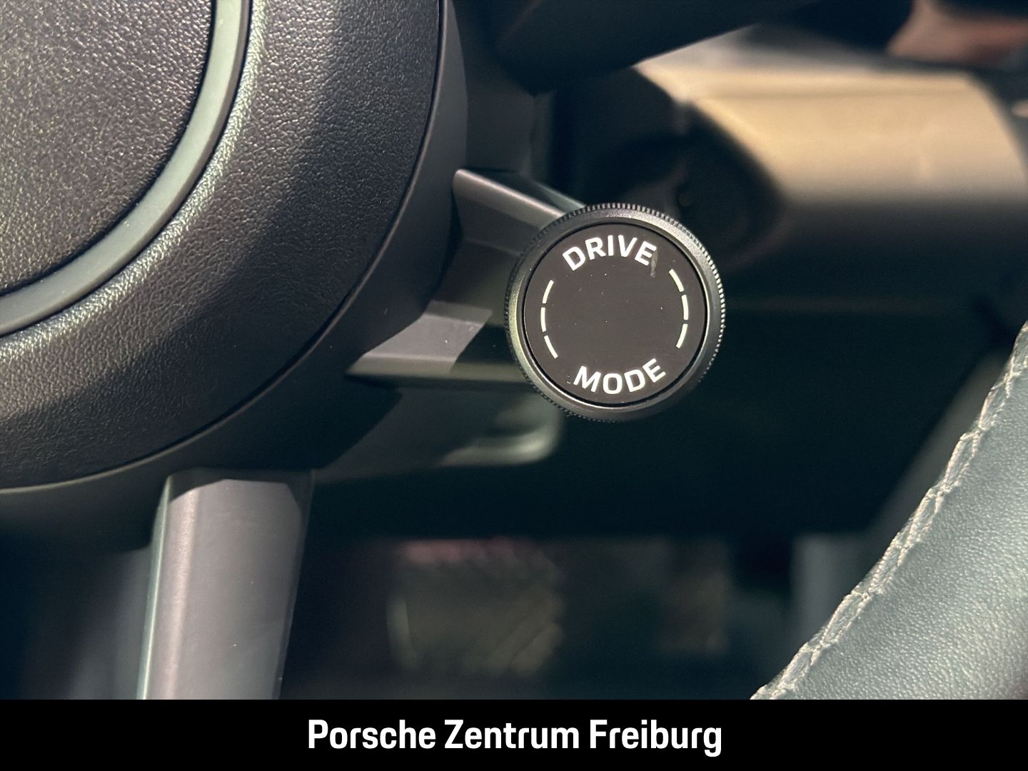 Porsche Macan 4 LED-Matrix lLuftfederung PASM 21-Zoll