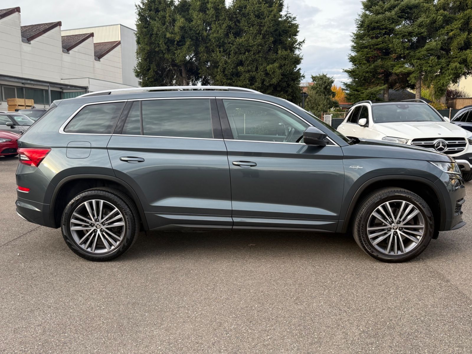 Skoda Kodiaq L&K 4x4*360° Kamera+ACC+AHK+Canton*
