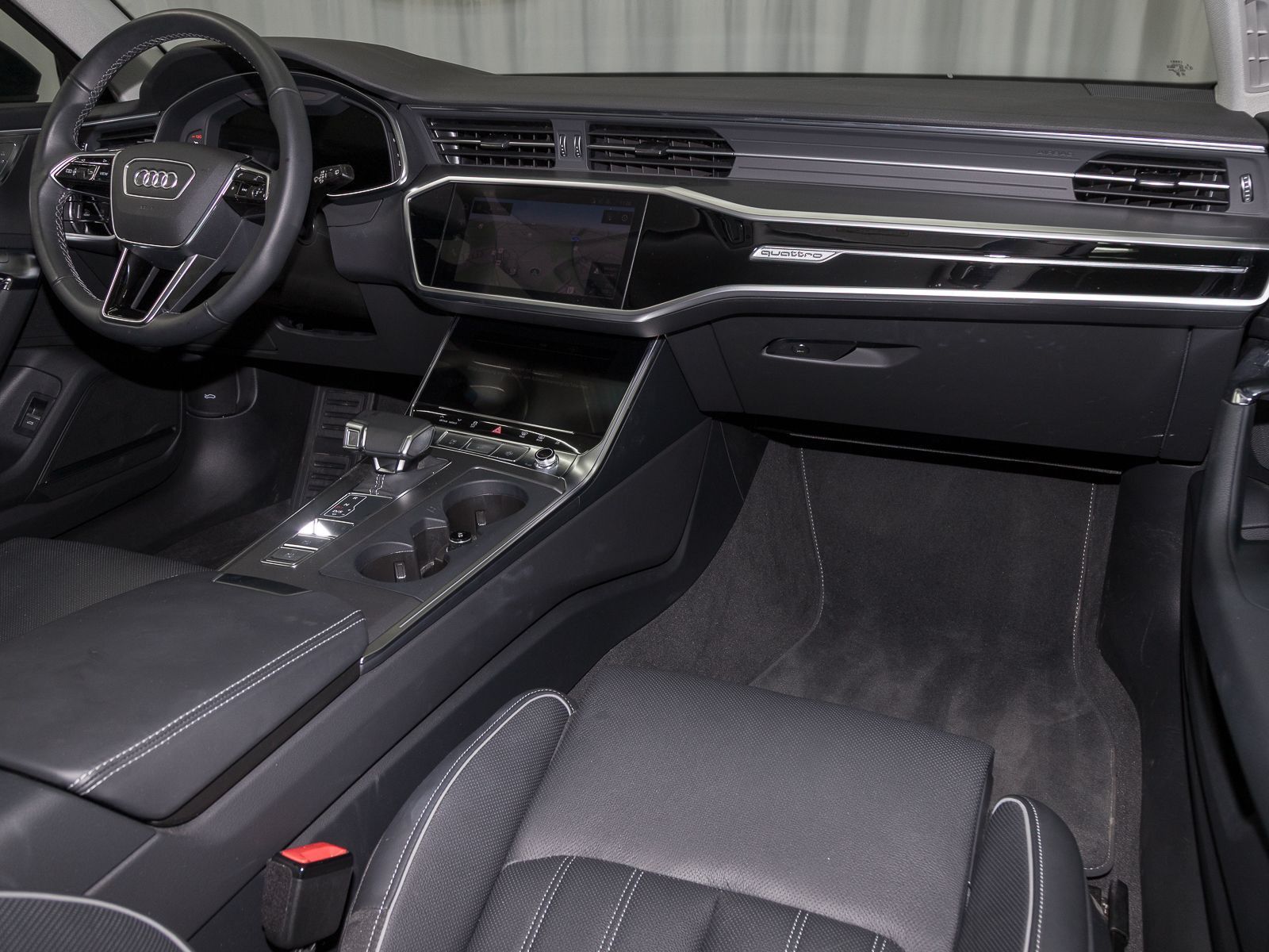Audi A6 Avant 40 TDI Q ADVANCED - Samsaru's Car Outlet