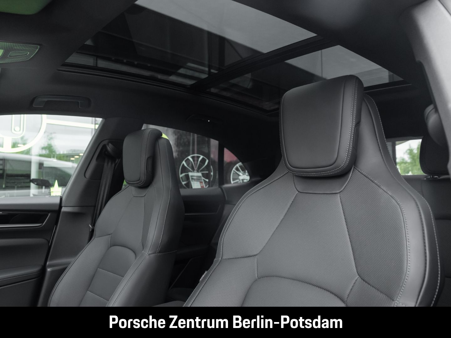 Porsche Macan BOSE Panorama Surround-View Luftfederung