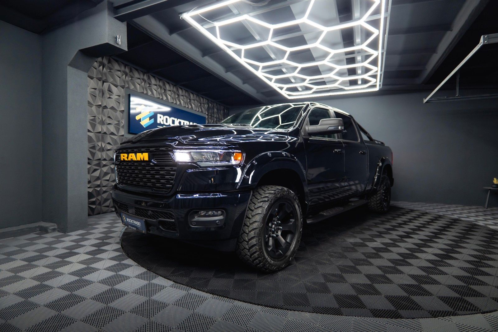 Dodge RAM 3.0 MY 25 TWIN TURBO Offroad Night ACC 19%