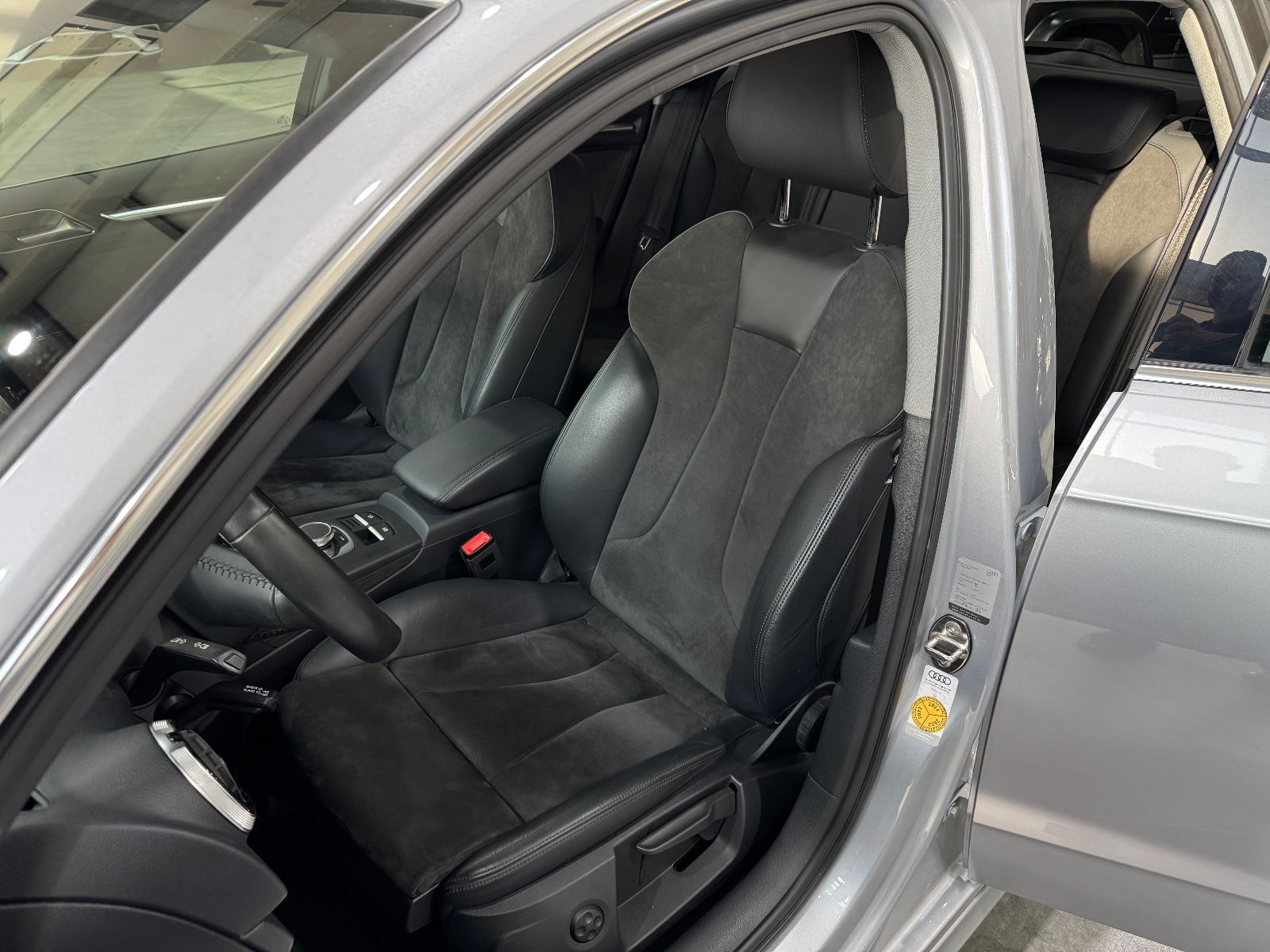 Audi A3 Sportback 40 e-tron sport - Samsaru's Car Outlet