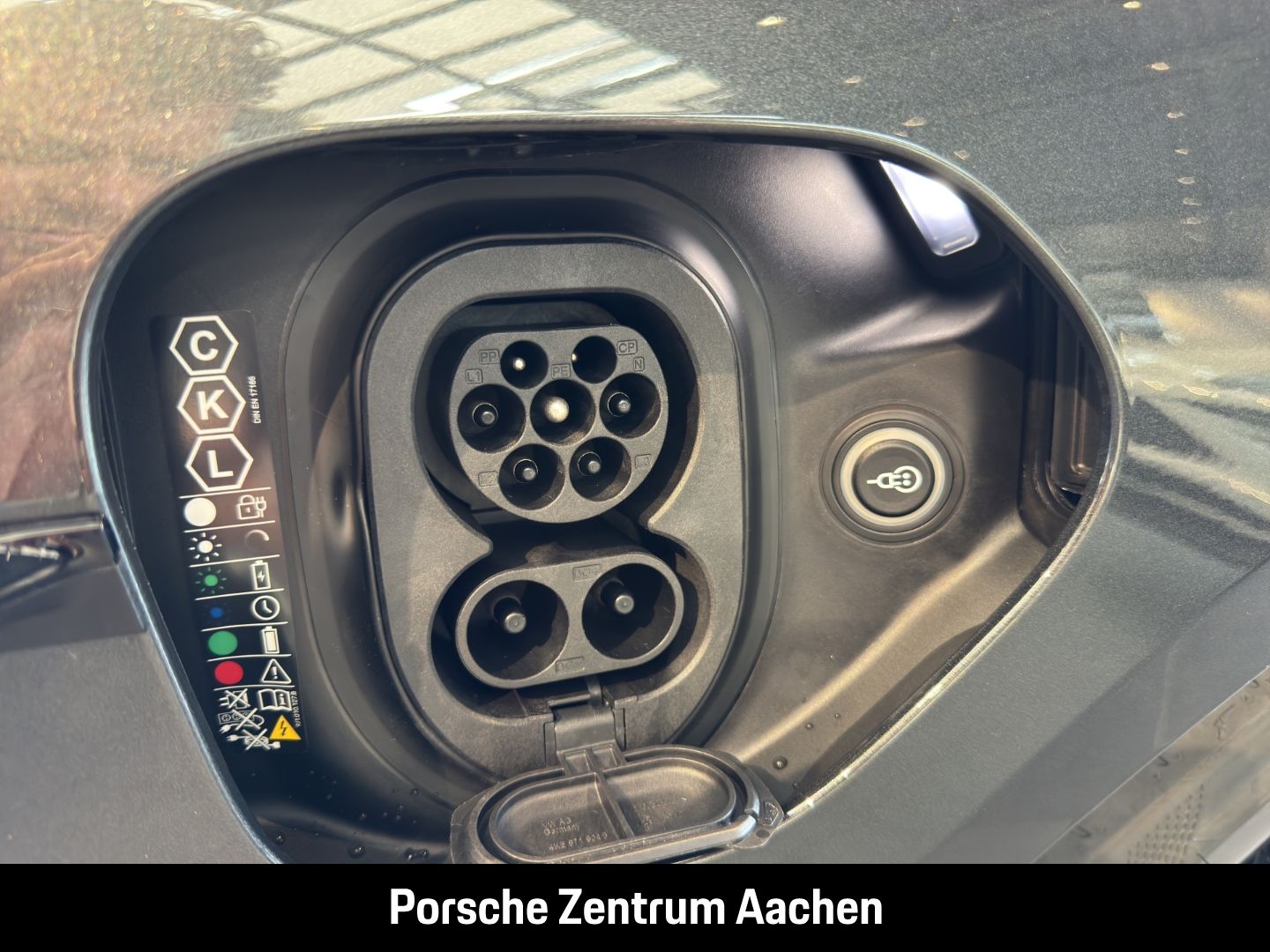 Porsche Taycan 4S Sport Turismo BOSE Surround-View LED