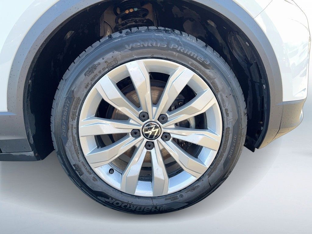 Volkswagen T-Roc 1.5 TSI Sport - Samsaru's Car Outlet