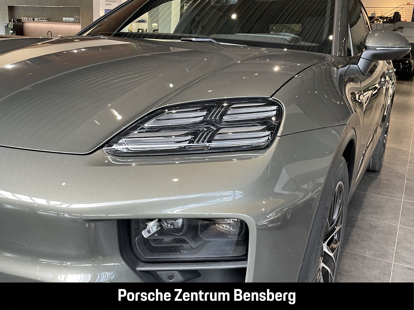 Porsche Macan 4 Electric