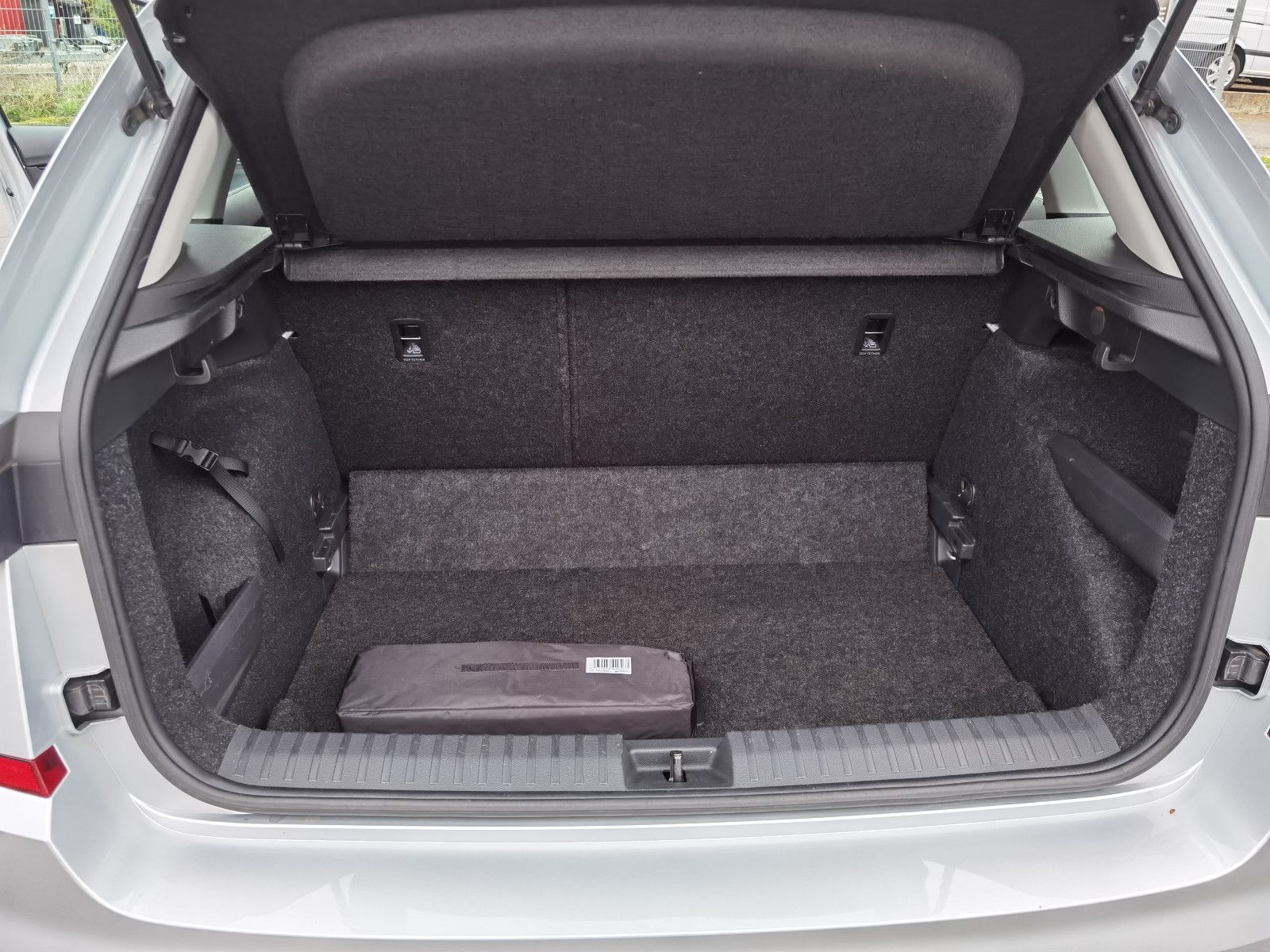 Skoda Kamiq Active - Samsaru's Car Outlet