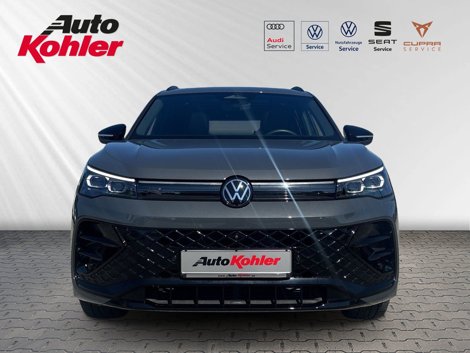 Volkswagen Tiguan 4Motion R-Line *PANO*LEDER*MATRIX*AHK*BLA