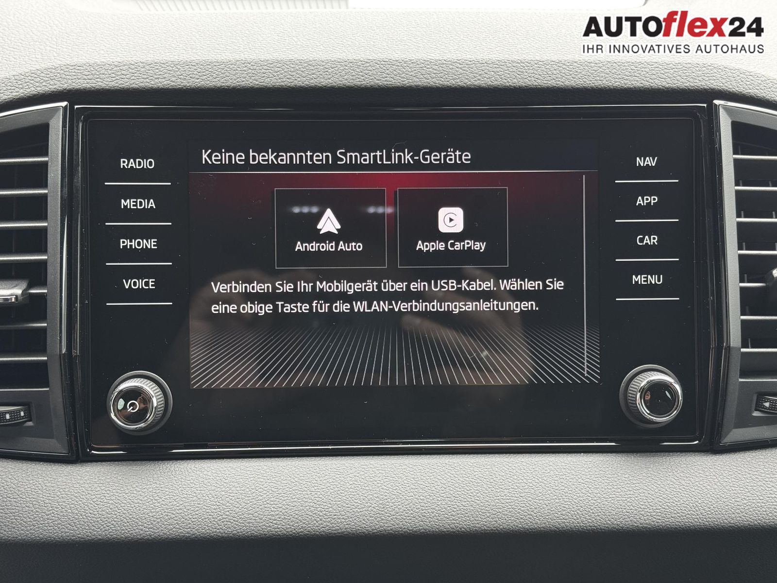 Skoda Karoq 1,5 TSI DSG Sportline 2ZKlimaautomatik ...