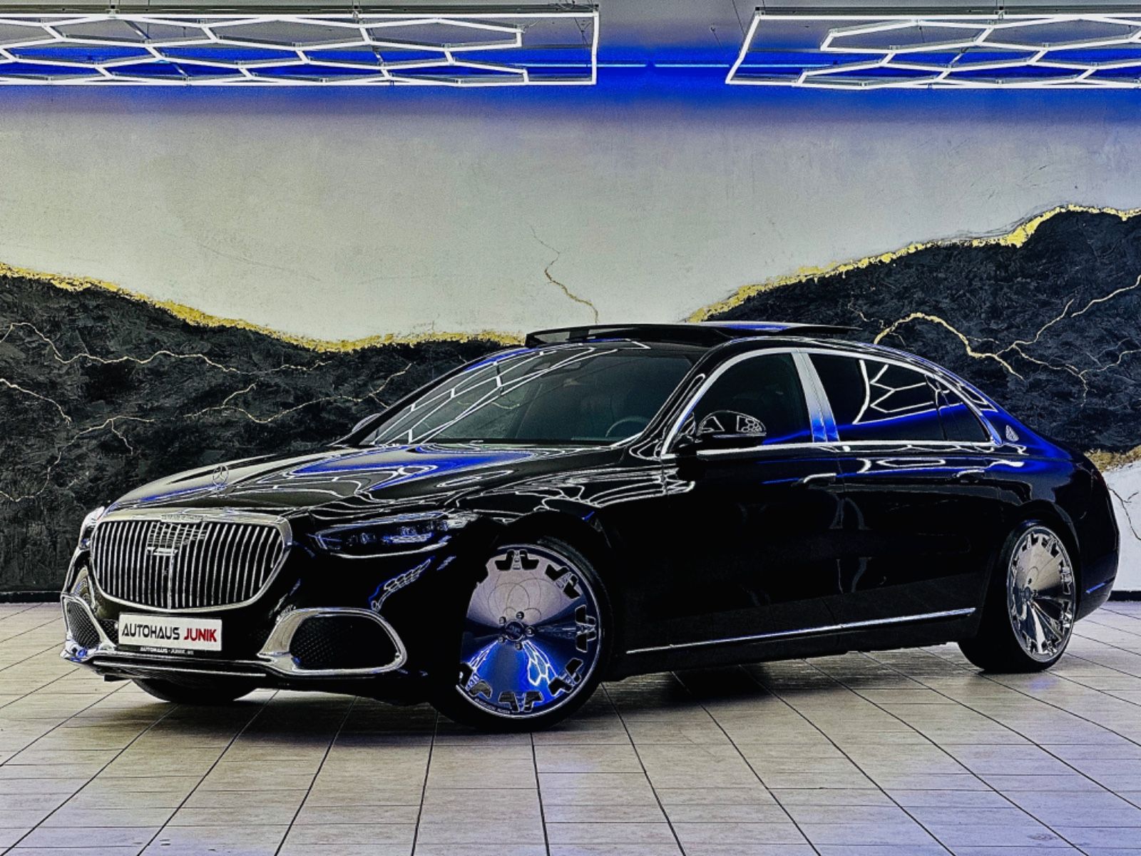 Mercedes-Benz S 580 Maybach - Samsaru's Car Outlet