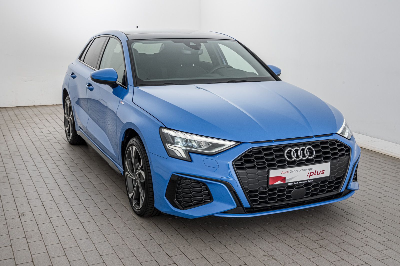 Audi A3 Sportback 40 TFSI e S line S tr. - Samsaru's Car Outlet