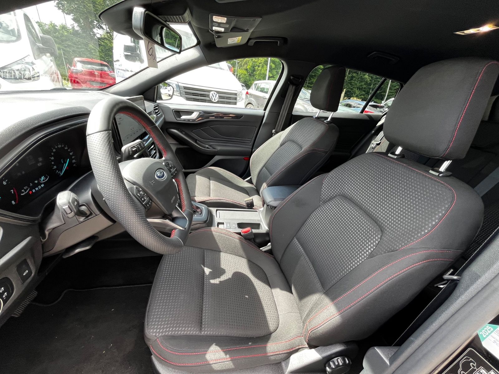 Ford Focus Turnier ST-Line Automatik, FahrerP, iACC