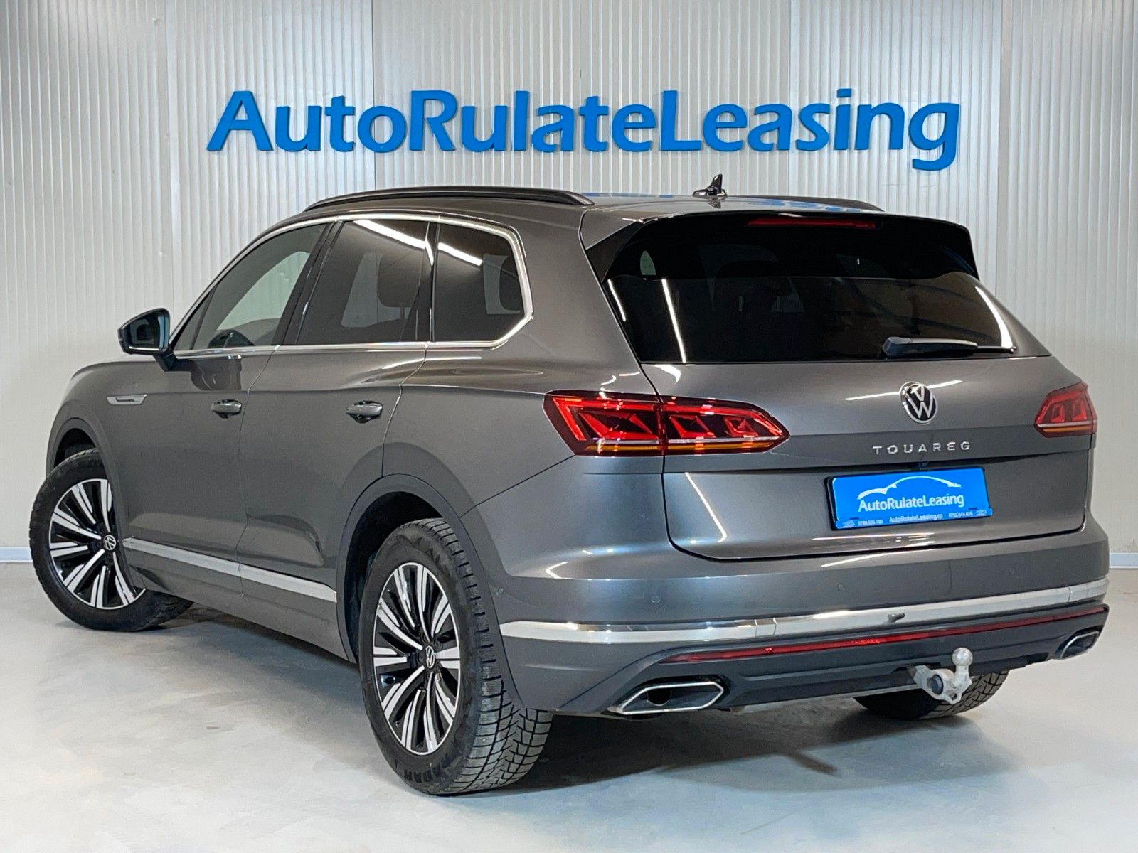 Volkswagen Touareg 3.0 V6 TDI 4MOT Elegance - Samsaru's Car Outlet