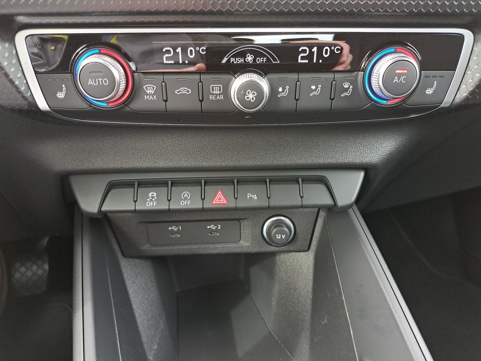 Audi A1 Sportback advanced 25 TFSI S tronic - Samsaru's Car Outlet