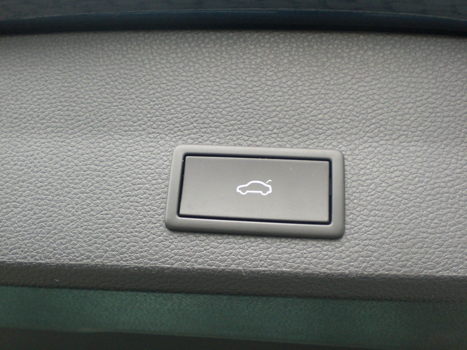 Seat Ateca Xperience 1.5 TSI DSG LED NAVI AHK ACC Are