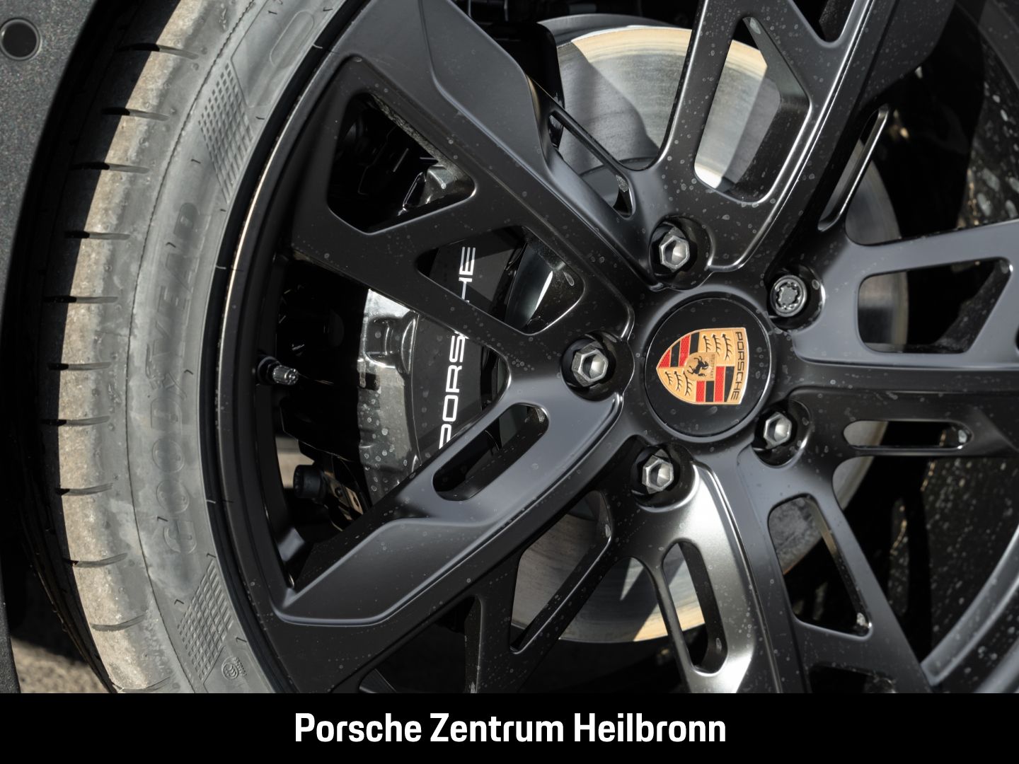 Porsche Taycan 4S Cross Turismo LED-Matrix InnoDrive