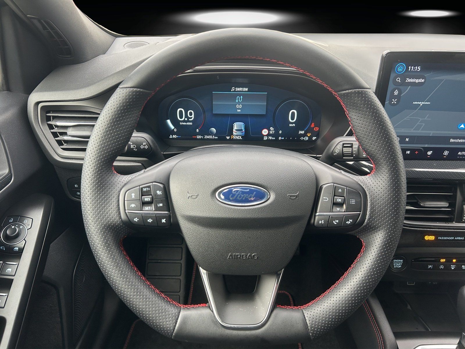 Ford Focus 1.0 ST-Line X Aut./LED/ACC/KAMERA/NAVI/SHZ