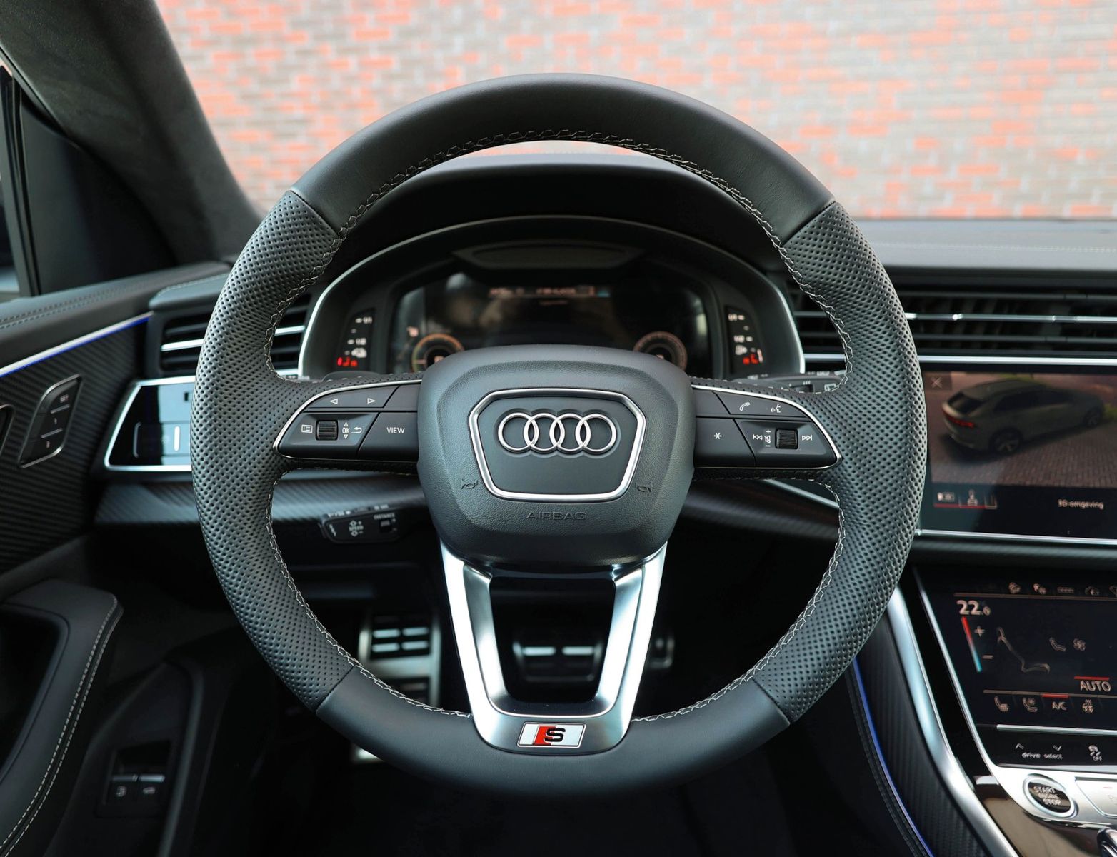 Audi Q8 60 TFSIe Quattro - Samsaru's Car Outlet