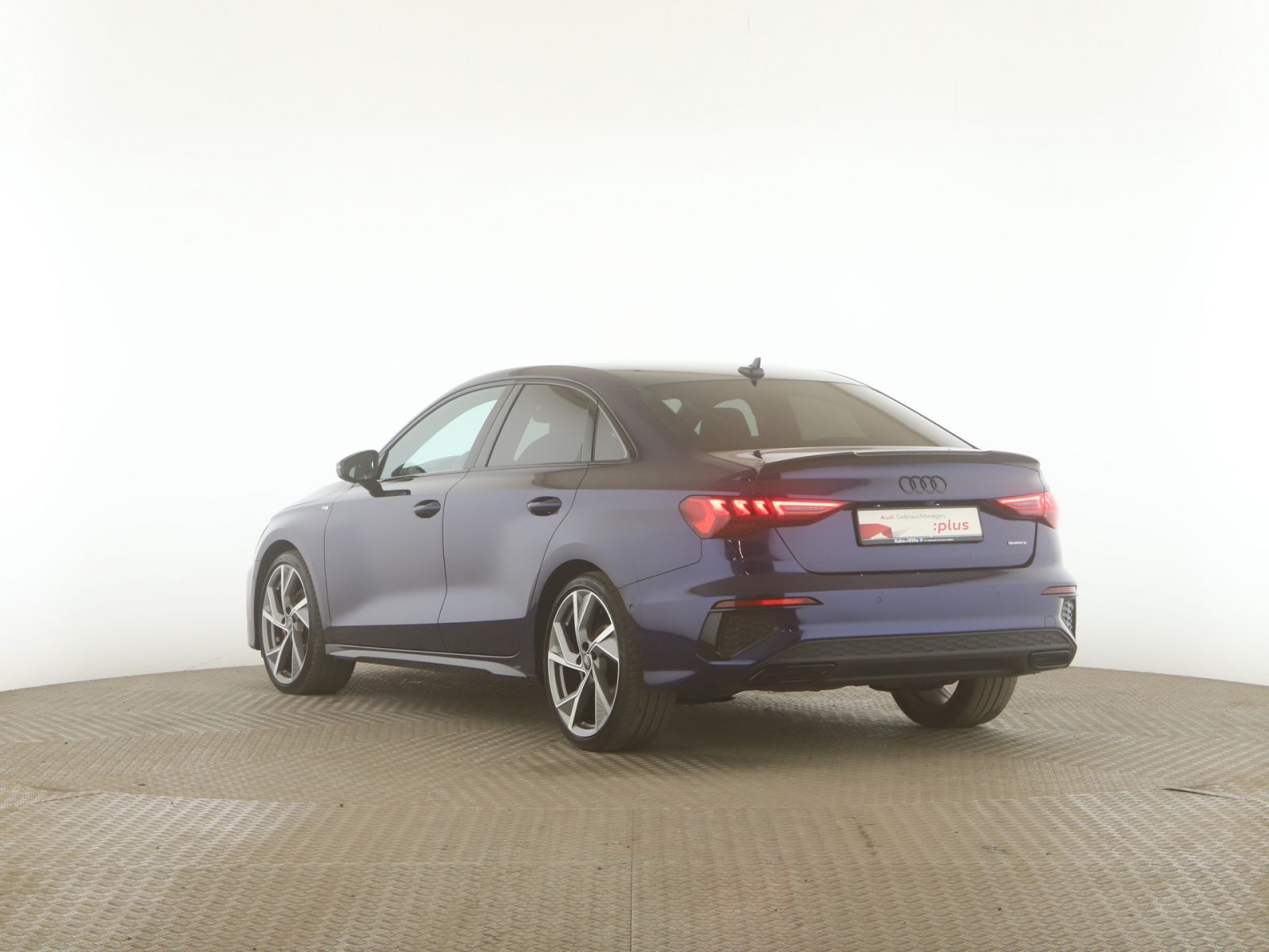 Audi A3 Limousine 40 TDI quattro S line LED+RFK+B&O+S
