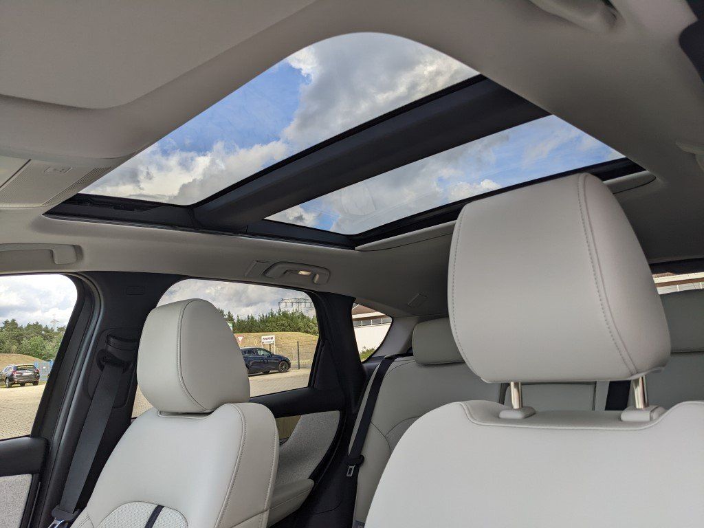 Mazda CX-60 2.5l PHEV AWD Takumi alle Pakete AHK Panod