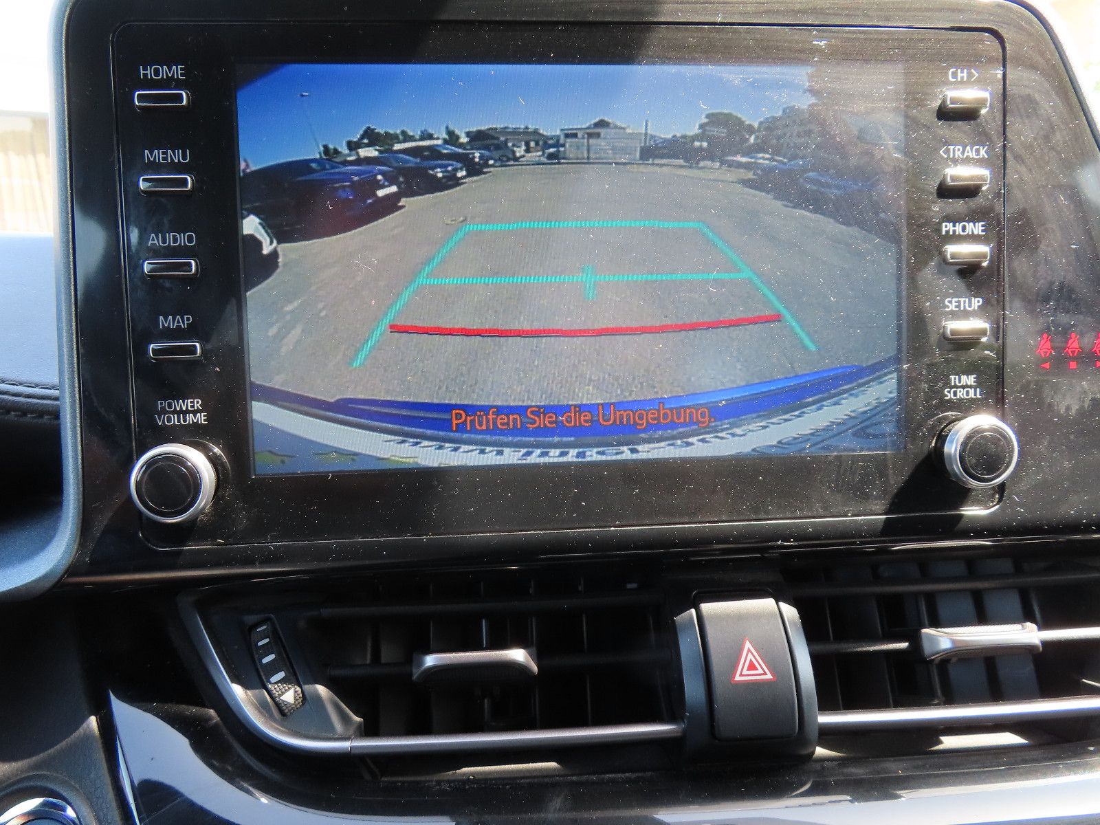 Toyota C-HR 1.8 Hybrid Style - Samsaru's Car Outlet