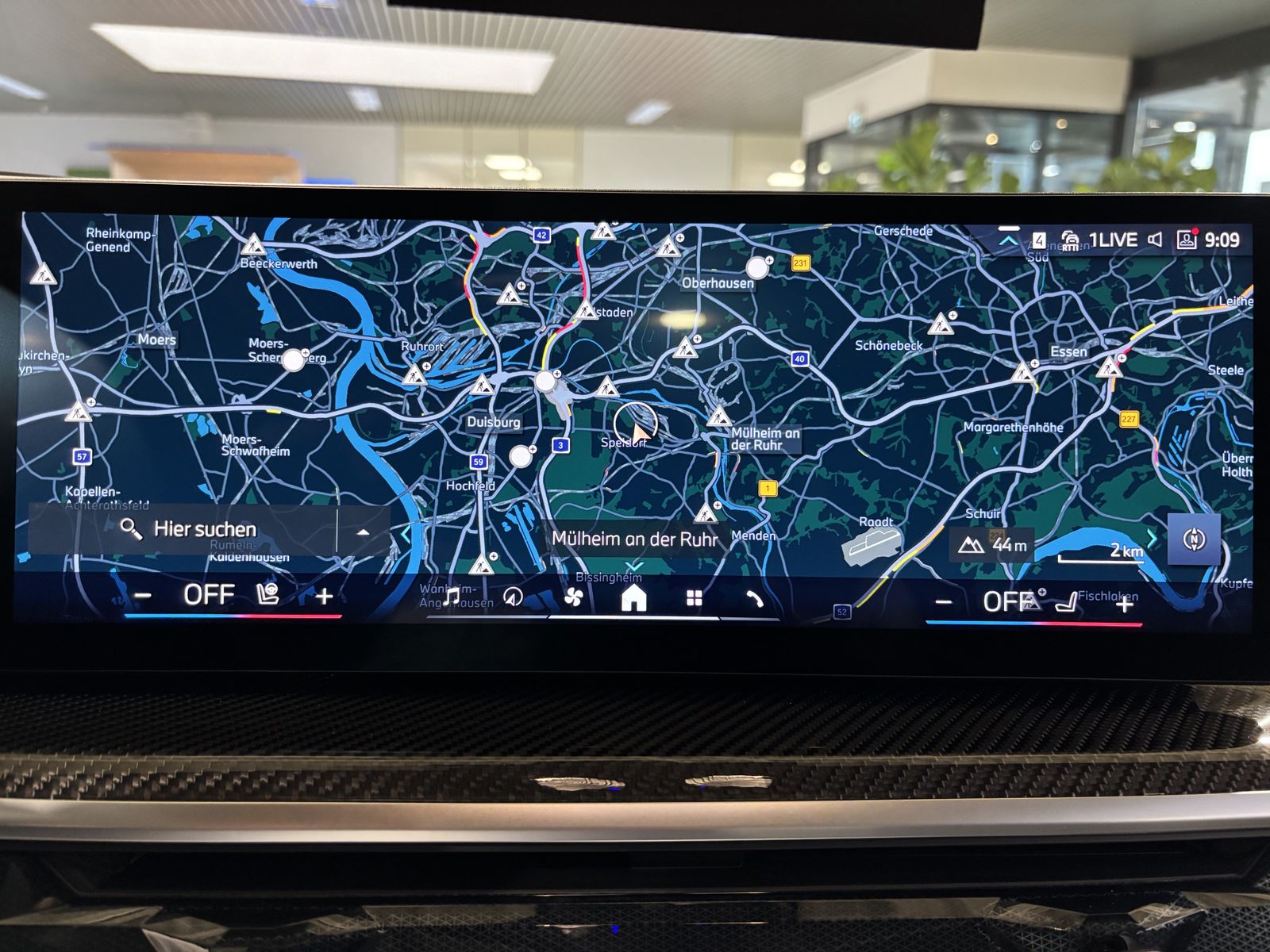 BMW X6 xDrive40d M SportPro B&W PANO HUD 360° AHK DA