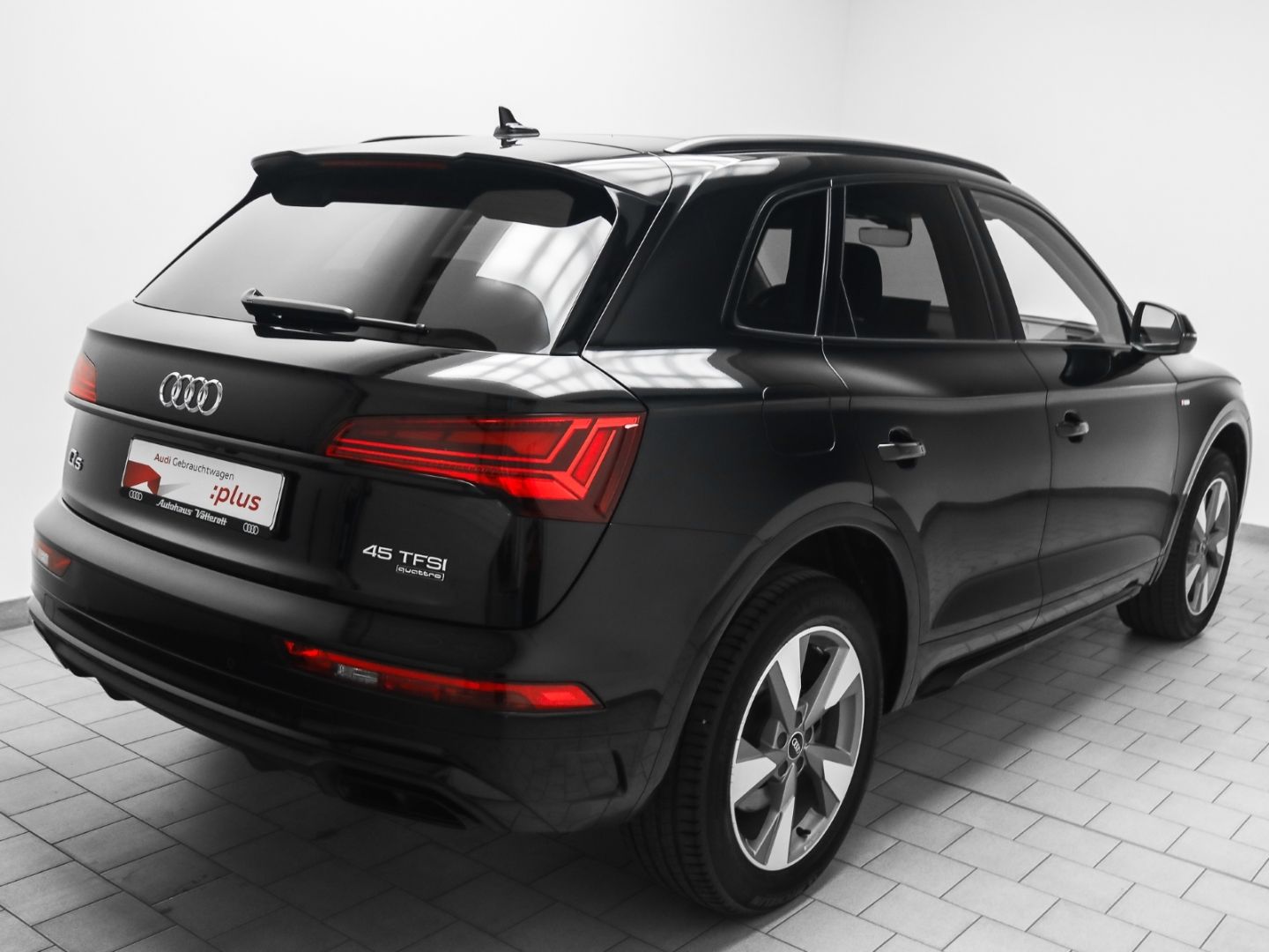 Audi Q5 45 TFSI quattro S line AHK Pano MagneticRide