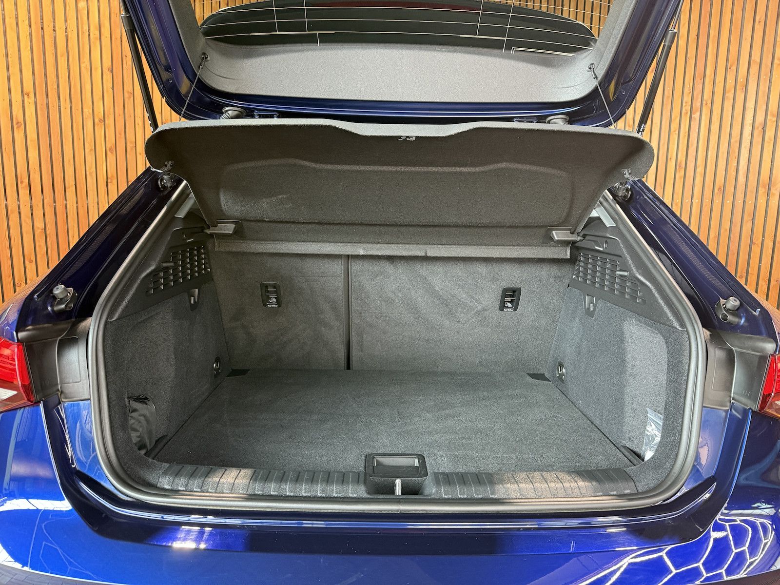 Audi A3 Sportback advanced TFSI *Navi*LED*Kam*Virtual