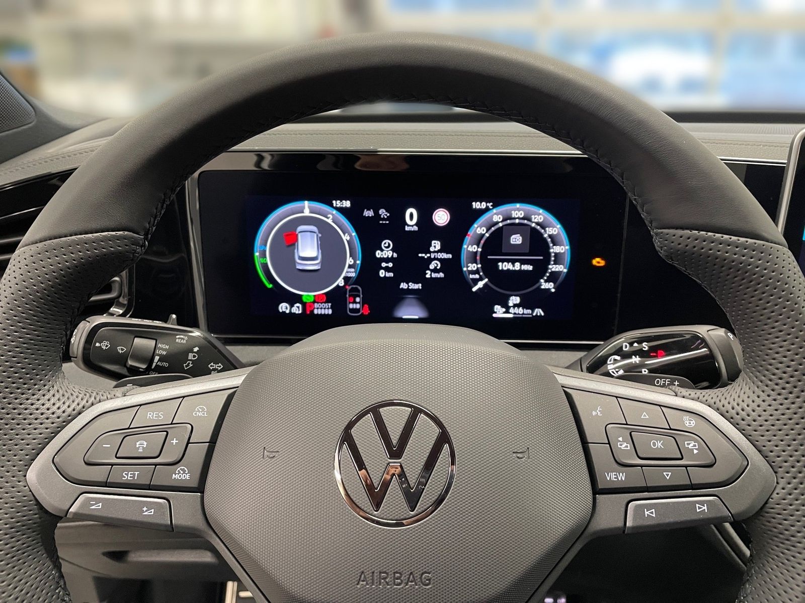 Volkswagen Tiguan 1.5 TSI eHybrid R-Line *AHK*NAVI*SITZH*