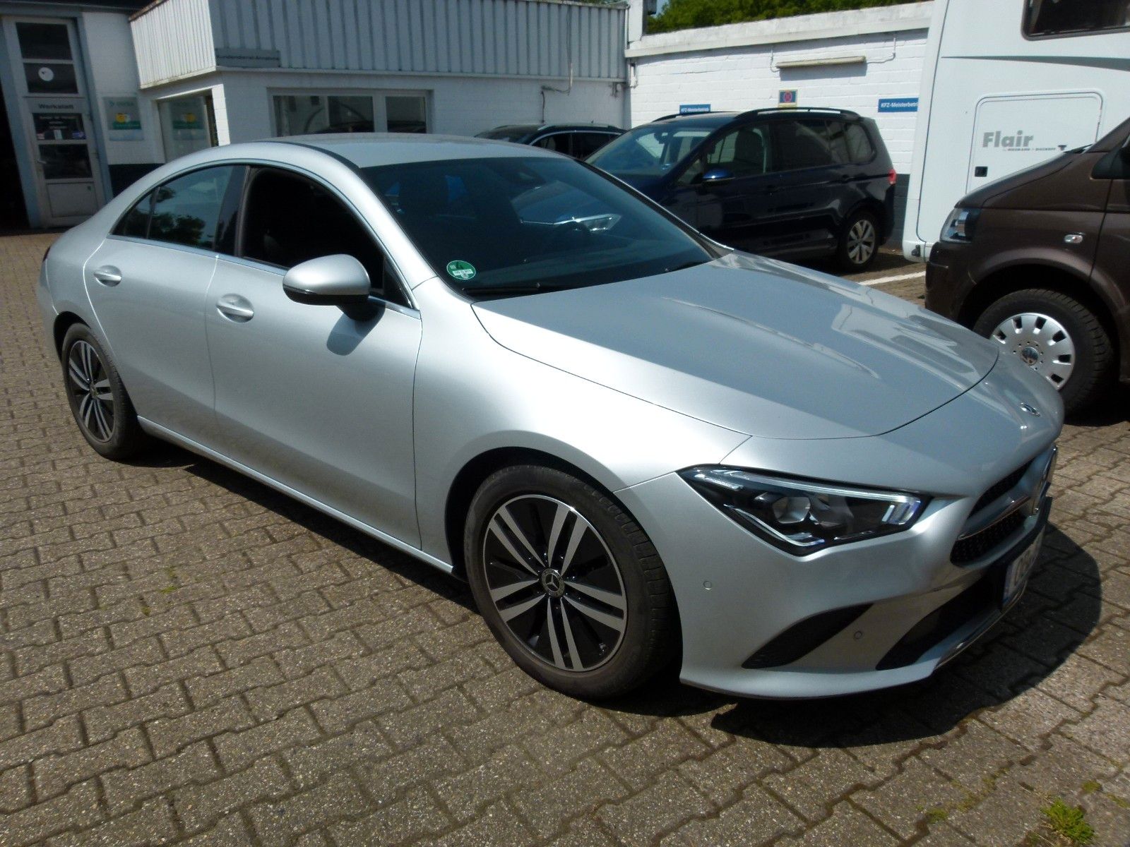 Mercedes-Benz CLA 180 d Limousine - Samsaru's Car Outlet