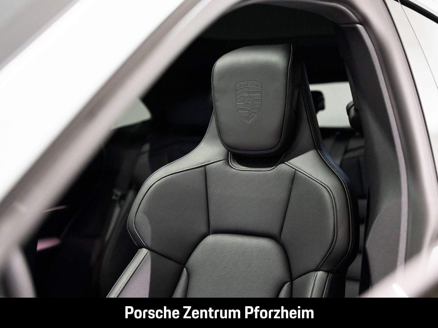 Porsche Taycan 4S Cross Turismo BOSE Panoramadach LED