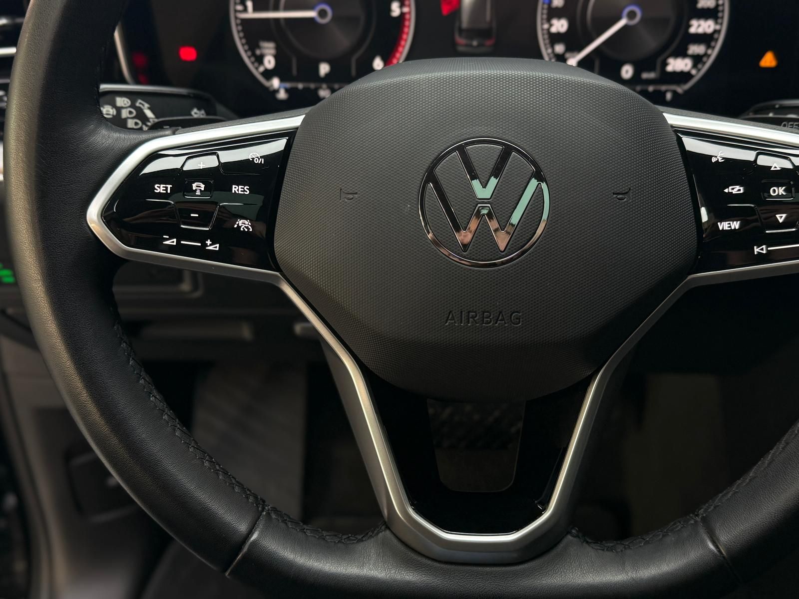 Volkswagen Touareg Elegance 4Motion*Pano*StHzg*KeylessGO